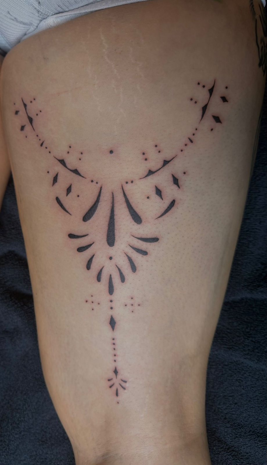Fine ornamental werk van Naomi